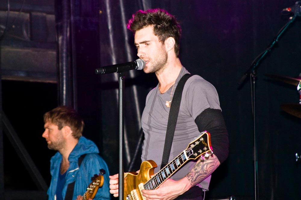 Corona Ranch Performance By Adam Levine From Maroon 5